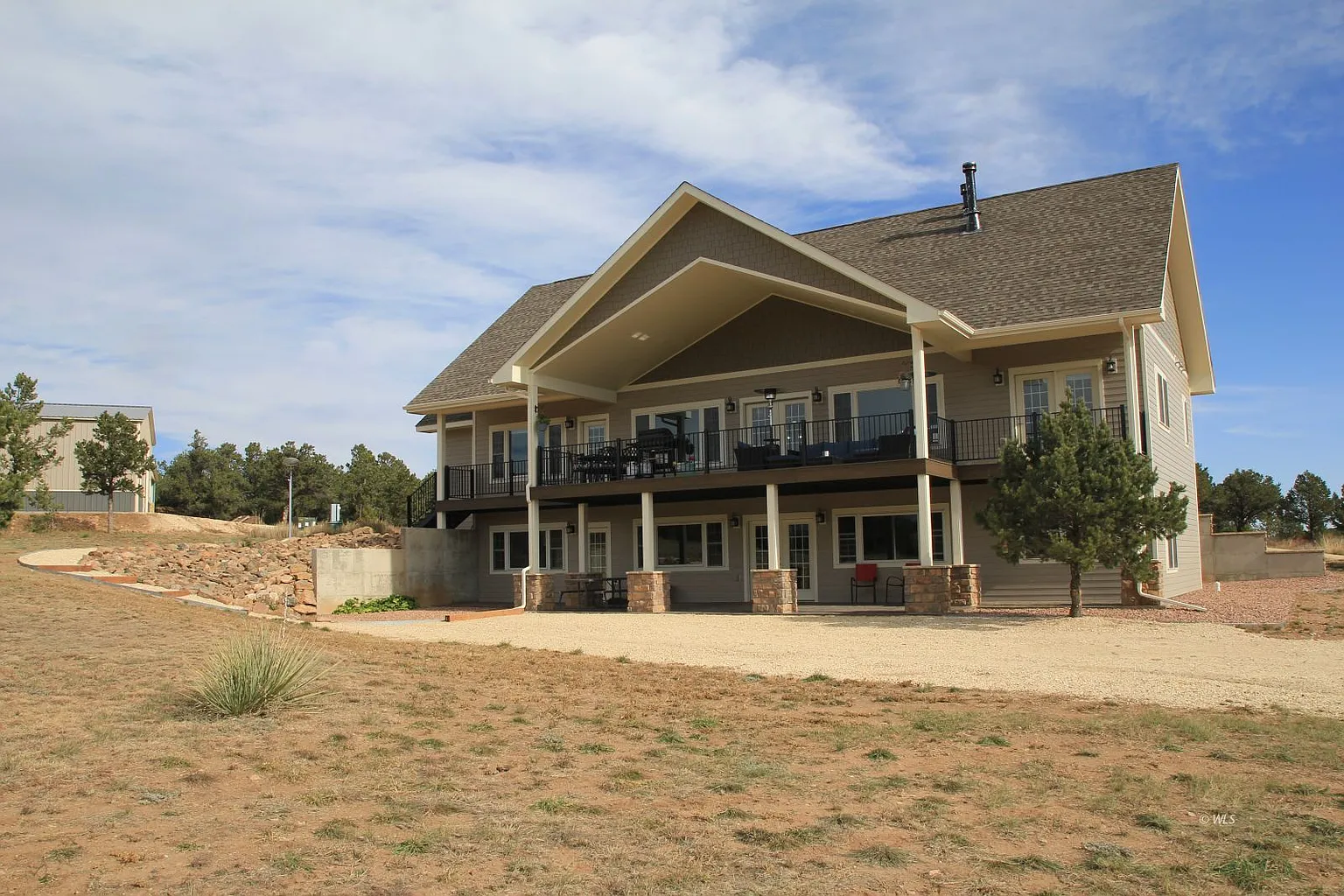 PL-Back of house