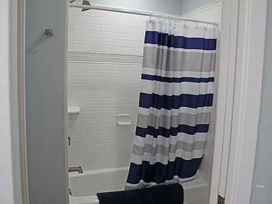 PL-Tile showers